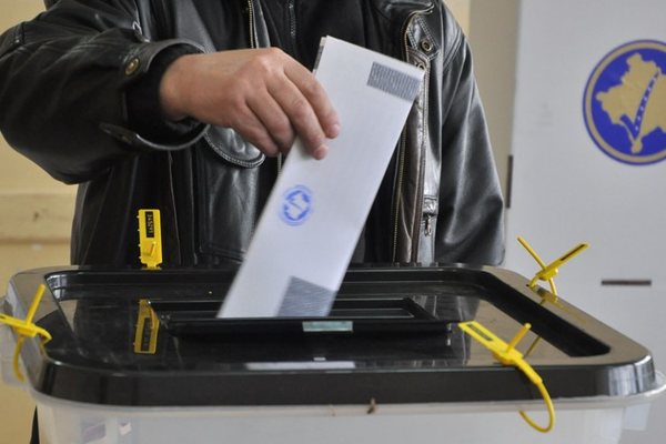 Vet&euml;vendosja kryeson bindsh&euml;m zgjedhjet, PDK e dyta!