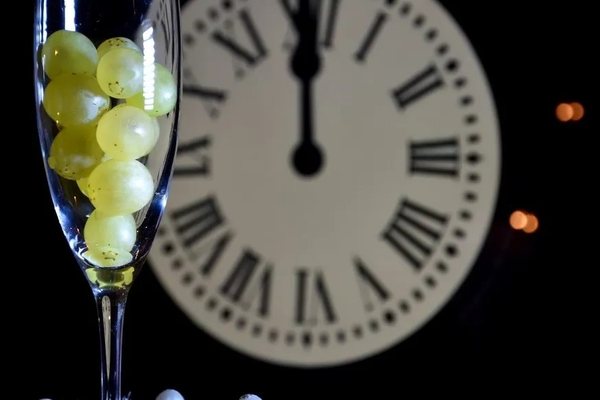 &Ccedil;far&euml; t&euml; b&euml;jm&euml; p&euml;r nj&euml; vit t&euml;