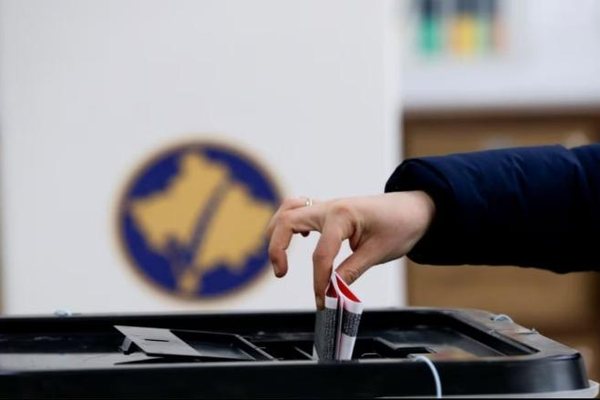 Zgjedhjet e parakohshme n&euml; Kosov&euml;, nis sot num&euml;rimi i