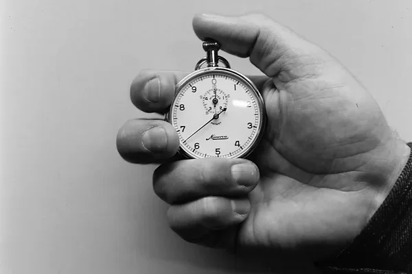 &Ccedil;far&euml; tregon koha e reagimit ndaj nj&euml; stimuli p&euml;r trurin