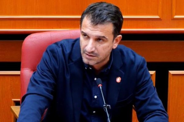 Nj&euml; vit pas arrestimit, GJKKO kalon p&euml;r gjykim dosjen e kryebashkiakut