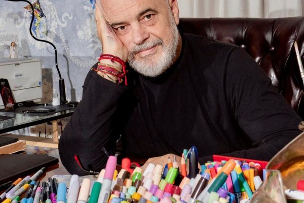 Pse po ndryshon Edi Rama!