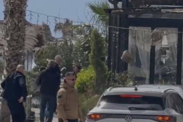 Kryeministri Edi Rama n&euml; Vlor&euml; pas fundjav&euml;s n&euml; Dh&euml;rmi