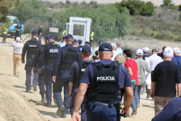 Protesta e dhunshme n&euml; Zv&euml;rnec, reagon Ministria p&euml;r Evrop&euml;n