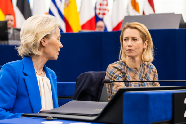 Kush po e drejton Europ&euml;n? P&euml;rplasja Kallas&ndash;Von der Leyen del