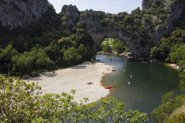 E thonë adhuruesit e udhëtimeve, Shqipëria destinacioni i