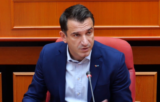 Erion Veliaj: PS do ia bëj 8 me 2 Berishës