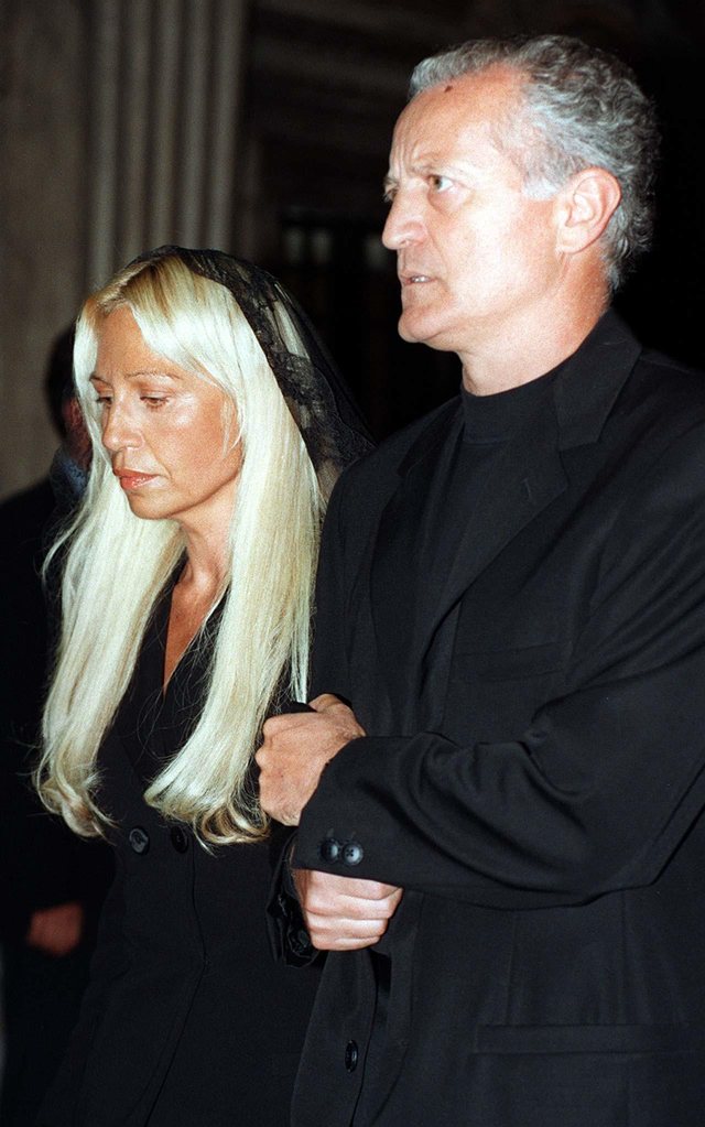 Pse Donatella u largua nga Versace!