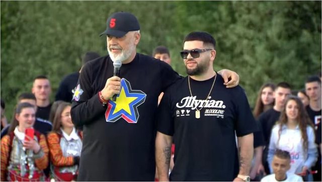 Rama batuta në Peshkopi: Rrugës do i vendosim emrin e Noizy-t, por do