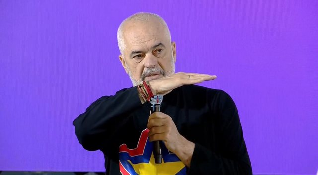 Rama thirrje emigrantëve: Merreni vetë në postë, mos e lini