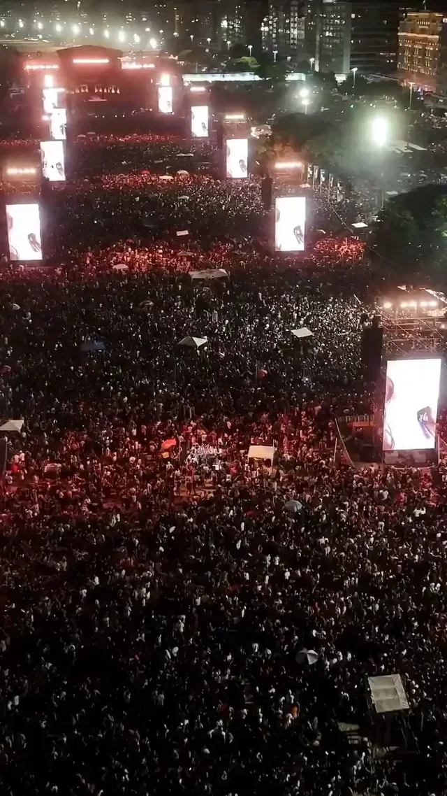 Lady Gaga bën histori në Rio de Janeiro. Performoi  para 2.1