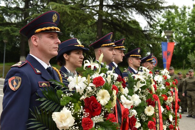 Përkujtohen punonjësit e Policisë që humbën jetën