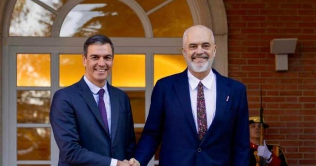 Pedro Sanchez i uron Ramës fitoren e mandatit të katërt!