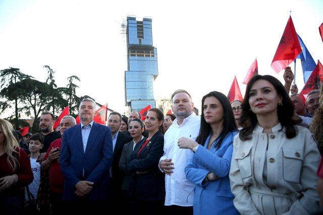 Rama ndan pamjet nga fjalimi i fitores: Falënderimet s’do