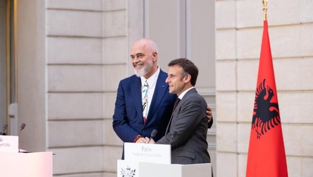 Mesazhi i Macron nga Tirana: E gjithë bota i ka sytë nga ne