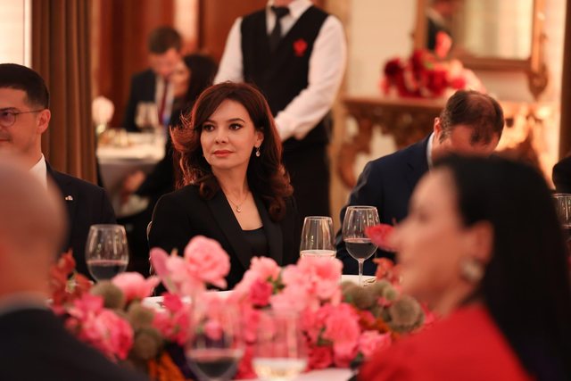 Darka private në Pallatin e Brigadave! Ja fotot e presidentit Emmanuel