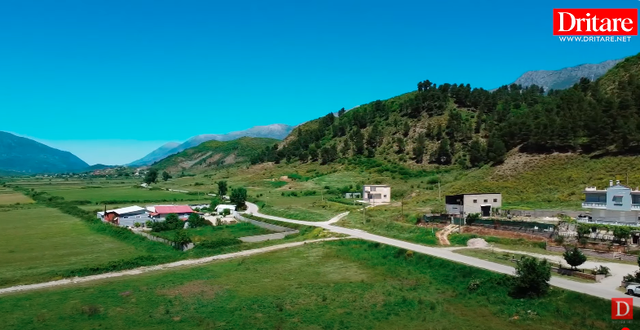 Nuk iku kurrë jashtë sepse gjeti parajsën në Lunxhëri!