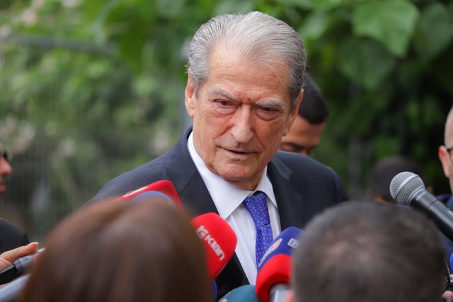Berisha sulmon gjyqtaren Irena Gjoka: Mashtruese ordinere dhe delinkuente