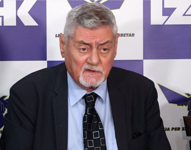 Dashamir Shehi largohet nga drejtimi i LZHK: Mbaj përgjegjësinë
