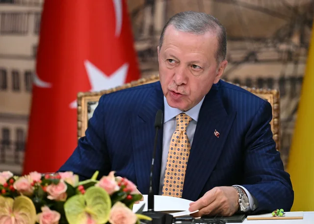 Erdogan trondit Turqinë: Ky është mandati im i fundit!