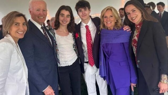 Joe Biden shfaqet për herë të parë në publik pas