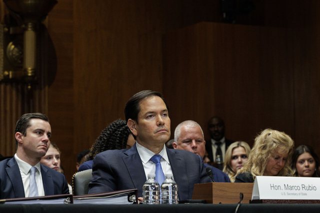 SHBA mbyll dyert. Rubio: Viza amerikane s’është e drejtë,