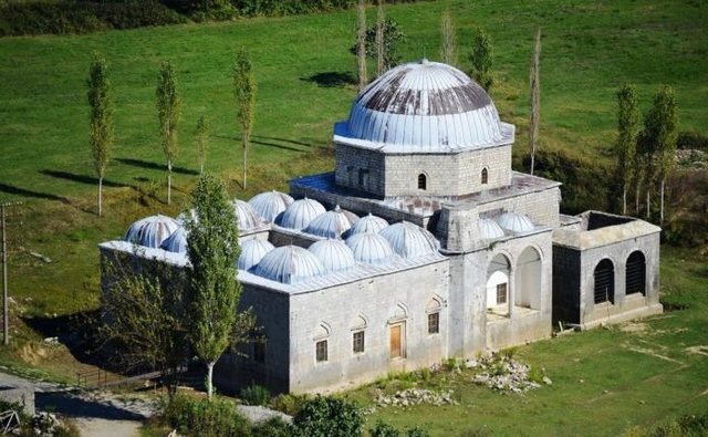 Kush e ndërtoi Xhaminë e Plumbit në vitin 1773!