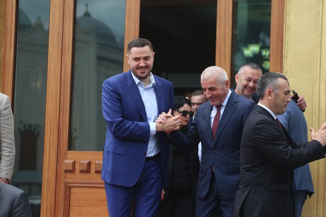 Foto/ Çfarë nuk u pa nga seanca parlamentare sot!