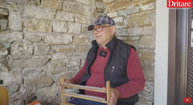 Bletërritësi mesazh të rinjve: Mos e harroni bletën, po u