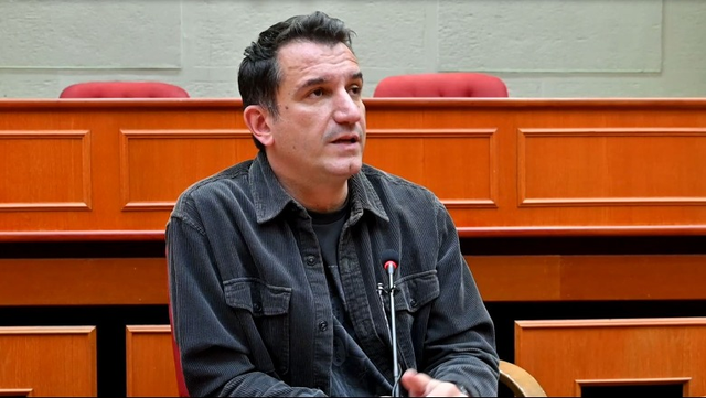 Fondi për Komunitetin, Veliaj: Mund të vendosësh ashensor në