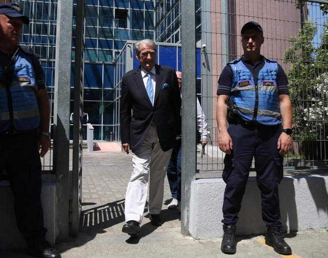 Berisha në SPAK për kallëzimin e gjyqtares Gjoka: Vegël