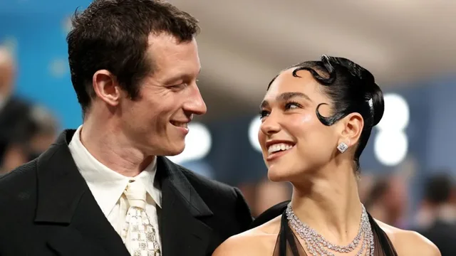Dua Lipa konfirmon fejesën me aktorin Callum Turner: Është