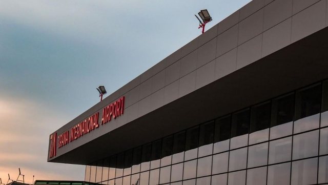 Anulohen fluturimet mes Shqipërisë dhe Izraelit
