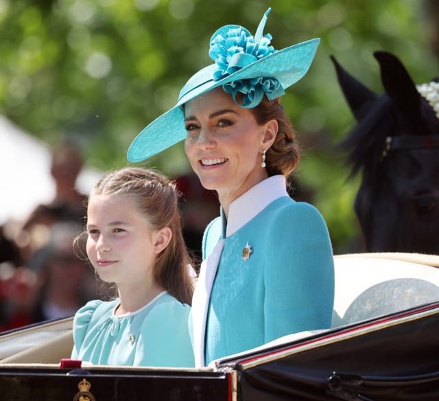 Të gjithë sytë sot te princeshë Charlotte!