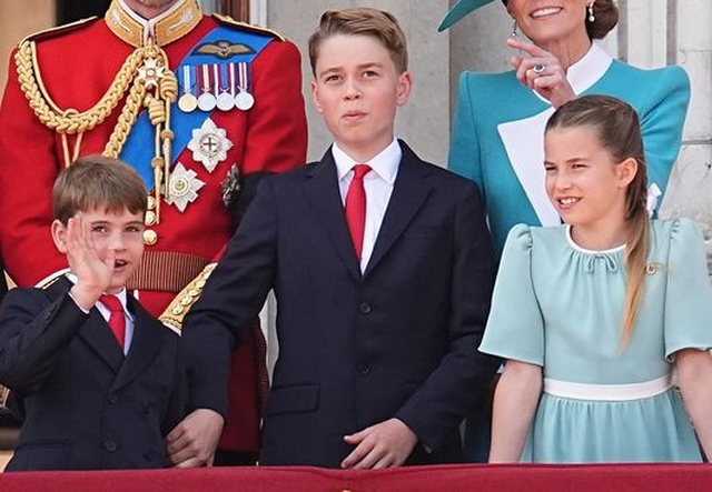 Të gjithë sytë sot te princeshë Charlotte!