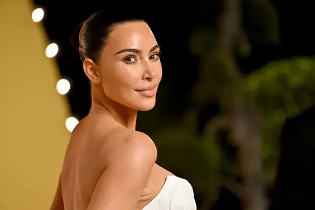 Kim Kardashian gjen shpëtim te Chat GPT