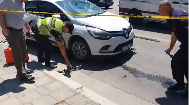 Taksia përplas 3 të mitur në Tiranë, njëri