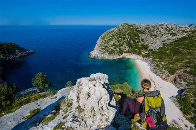 Travel and Tour World: Shqipëria i bashkohet vendeve si SHBA, Japonia dhe