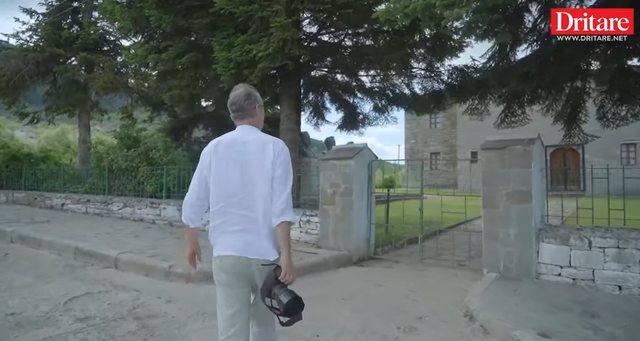 Fshati i shenjtë i Rilindjes Kombëtare