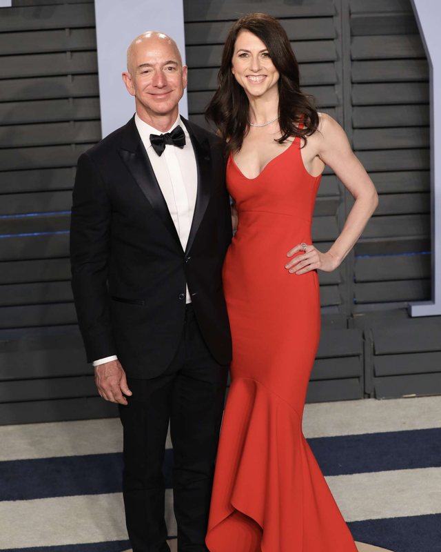 Ish-gruaja e Jeff Bezos dhuron 19 miliardë dollarë. Ja revolucioni i