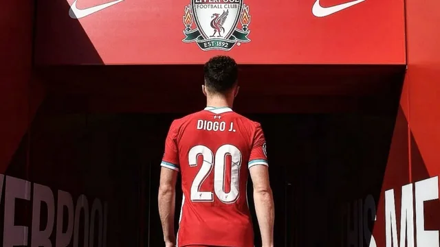 Liverpool thyen rregullin e Premier League në nder të Diogo Jotës