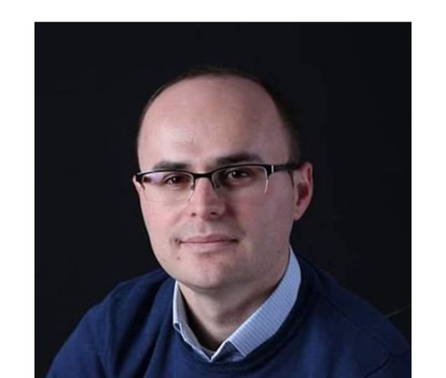 Pedagogu: Shqiptarët kanë ëndërruar keq. Nuk ka