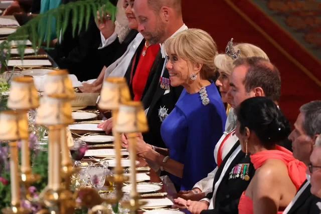 Foto/ Ky moment i presidentit Macron me Kate Middleton po bën xhiron e