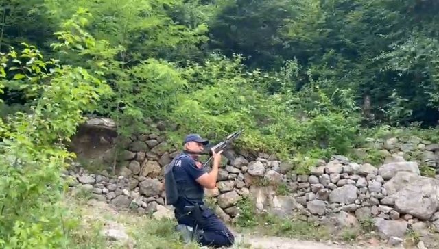 Incident në Theth/ Molotov ndaj fadromave të IKMT dhe urës