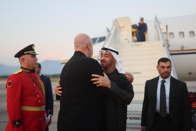 Rama mirëpret Presidentin e Emirateve të Bashkuara!