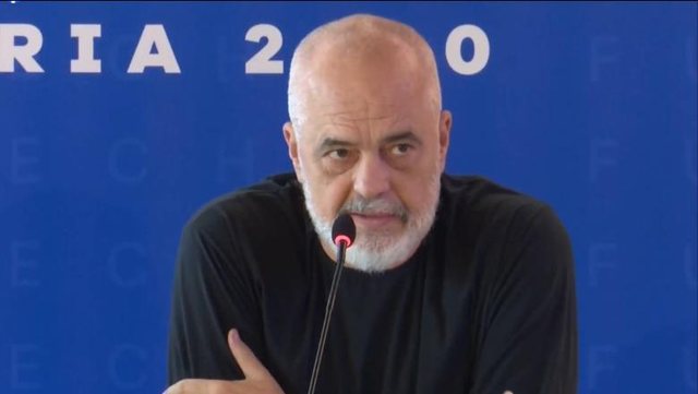 Kryeministri Rama kritika bankave: Mjaft me vonesat në digjitalizim!