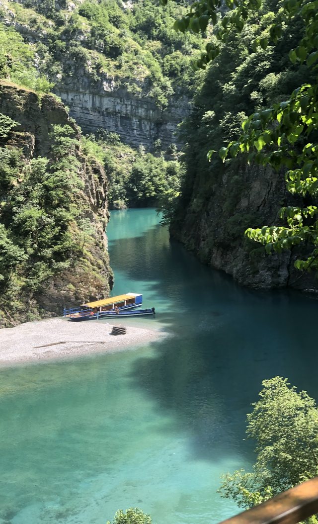 Edit’h Durham, pse erdhi në Shqipëri, “kralica”