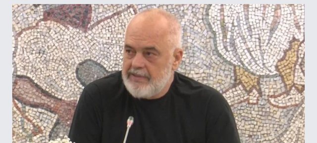 Rama mesazh ndërtuesve problematikë: Do të krijohet lista e