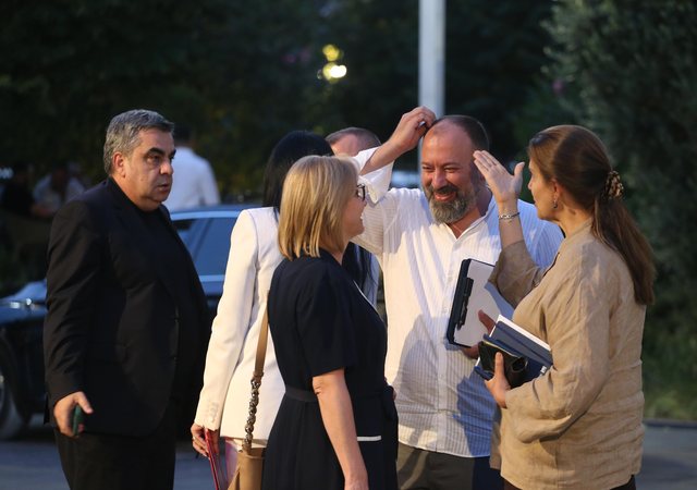 Foto/ Çfarë nuk u pa nga takimi i Ramës me ministrat dhe