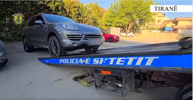 Kujdes ku parkon. Policia aksion në Tiranë!